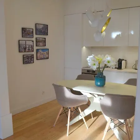 Tp Aura 19, Swimming Pool, Terrace & View Apartment Lissabon