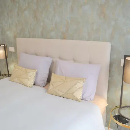 Tp Aura 19, Swimming Pool, Terrace & View Appartement *